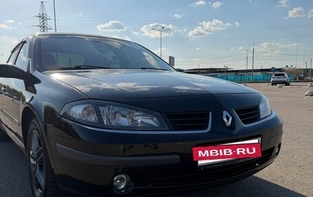 Renault Laguna II, 2007 год, 800 000 рублей, 2 фотография