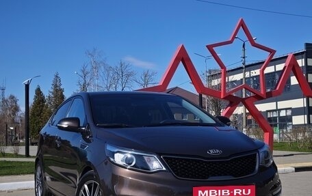 KIA Rio III рестайлинг, 2016 год, 1 350 000 рублей, 2 фотография