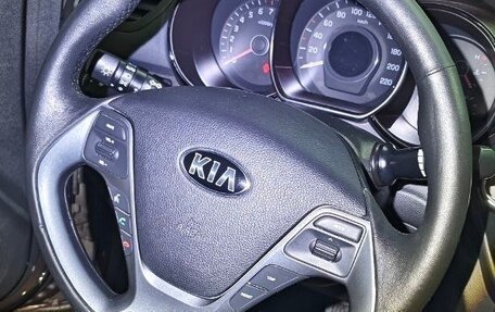 KIA Rio III рестайлинг, 2016 год, 1 350 000 рублей, 34 фотография
