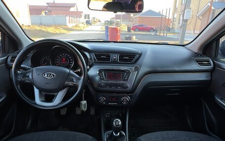 KIA Rio III рестайлинг, 2012 год, 568 000 рублей, 13 фотография