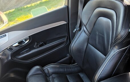 Volvo XC90 II рестайлинг, 2015 год, 3 800 000 рублей, 17 фотография