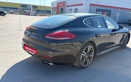 Porsche Panamera II рестайлинг, 2015 год, 3 900 000 рублей, 4 фотография