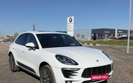 Porsche Macan I рестайлинг, 2017 год, 3 850 000 рублей, 2 фотография