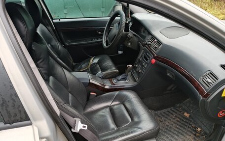 Volvo S80 II рестайлинг 2, 2000 год, 250 000 рублей, 6 фотография