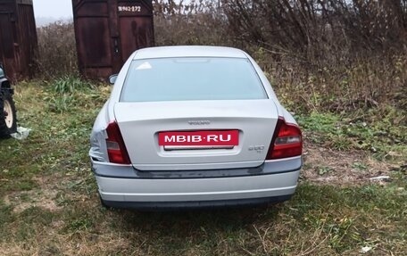 Volvo S80 II рестайлинг 2, 2000 год, 250 000 рублей, 10 фотография