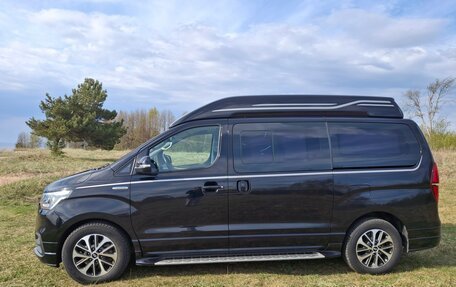 Hyundai Grand Starex Grand Starex I рестайлинг 2, 2019 год, 4 400 000 рублей, 2 фотография