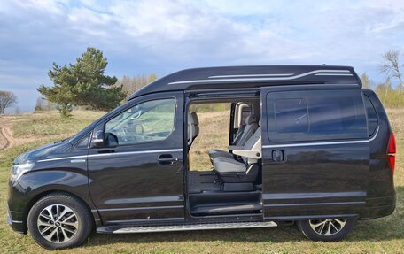 Hyundai Grand Starex Grand Starex I рестайлинг 2, 2019 год, 4 400 000 рублей, 13 фотография