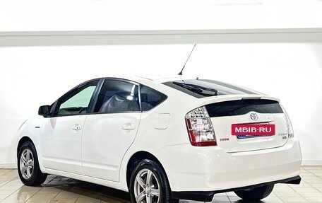 Toyota Prius, 2008 год, 679 000 рублей, 6 фотография