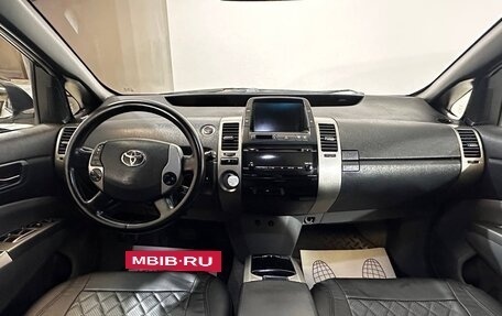 Toyota Prius, 2008 год, 679 000 рублей, 9 фотография