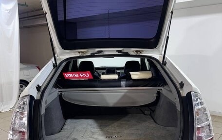 Toyota Prius, 2008 год, 679 000 рублей, 20 фотография