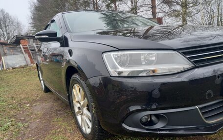 Volkswagen Jetta VI, 2013 год, 850 000 рублей, 1 фотография