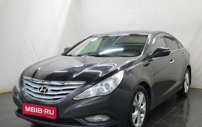 Hyundai Sonata VI, 2011 год, 900 000 рублей, 1 фотография
