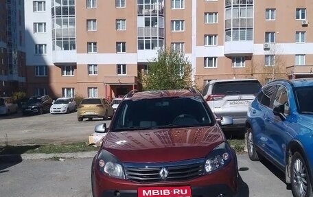 Renault Sandero I, 2012 год, 550 000 рублей, 1 фотография