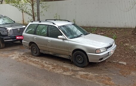 Nissan Wingroad I, 1997 год, 105 000 рублей, 1 фотография
