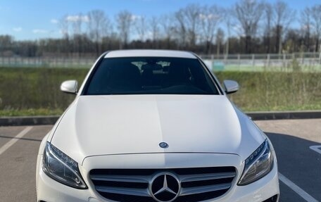 Mercedes-Benz C-Класс, 2014 год, 1 750 000 рублей, 1 фотография