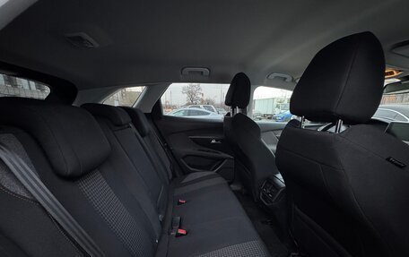 Peugeot 3008 II, 2018 год, 1 550 000 рублей, 17 фотография