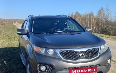 KIA Sorento II рестайлинг, 2010 год, 1 372 000 рублей, 2 фотография