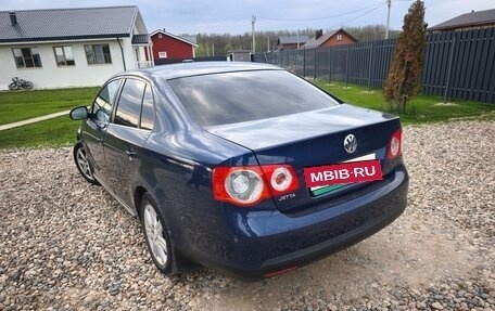 Volkswagen Jetta VI, 2010 год, 550 000 рублей, 6 фотография