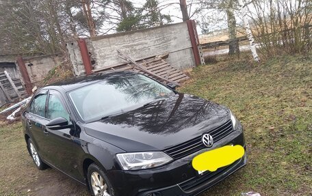 Volkswagen Jetta VI, 2013 год, 850 000 рублей, 10 фотография