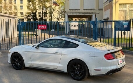 Ford Mustang VI рестайлинг, 2017 год, 2 650 000 рублей, 8 фотография
