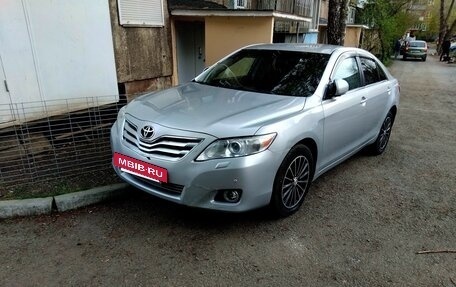Toyota Camry, 2011 год, 850 000 рублей, 5 фотография