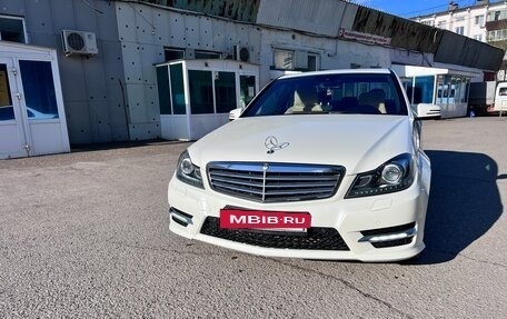 Mercedes-Benz C-Класс, 2011 год, 1 595 000 рублей, 2 фотография