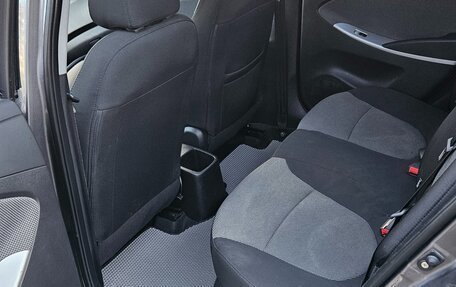 Hyundai Solaris II рестайлинг, 2011 год, 820 000 рублей, 6 фотография