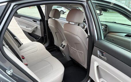 Hyundai Sonata VII, 2019 год, 1 850 000 рублей, 13 фотография
