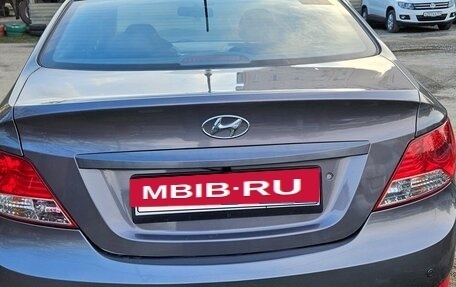 Hyundai Solaris II рестайлинг, 2011 год, 820 000 рублей, 7 фотография