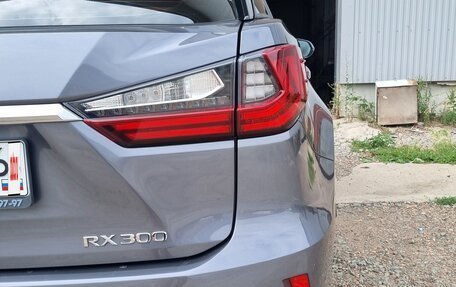 Lexus RX IV рестайлинг, 2019 год, 4 100 000 рублей, 17 фотография