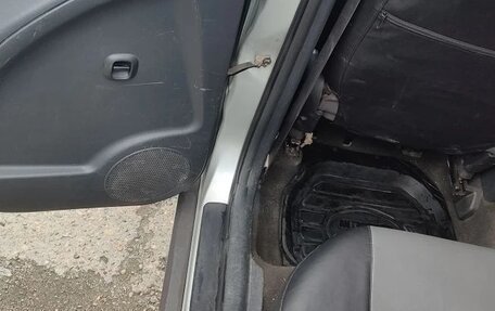 Pontiac Vibe II, 2002 год, 650 000 рублей, 12 фотография