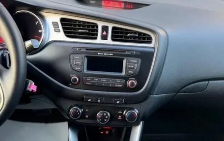 KIA cee'd III, 2015 год, 1 250 000 рублей, 13 фотография