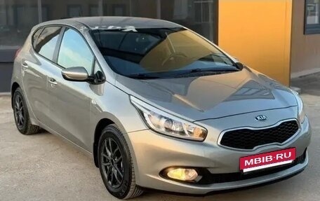 KIA cee'd III, 2015 год, 1 250 000 рублей, 2 фотография