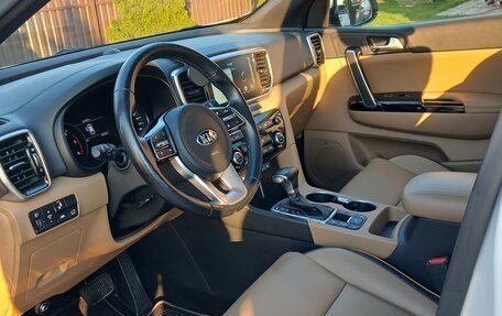 KIA Sportage IV рестайлинг, 2019 год, 2 420 000 рублей, 6 фотография