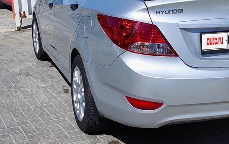 Hyundai Solaris II рестайлинг, 2011 год, 650 000 рублей, 4 фотография