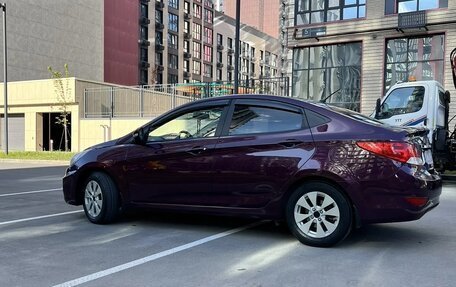 Hyundai Solaris II рестайлинг, 2012 год, 870 000 рублей, 4 фотография