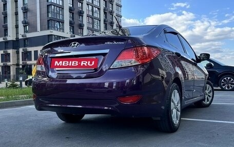 Hyundai Solaris II рестайлинг, 2012 год, 870 000 рублей, 5 фотография