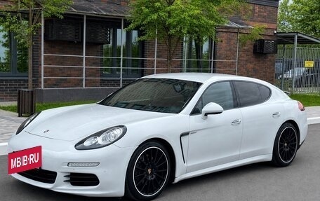 Porsche Panamera II рестайлинг, 2014 год, 3 290 000 рублей, 4 фотография