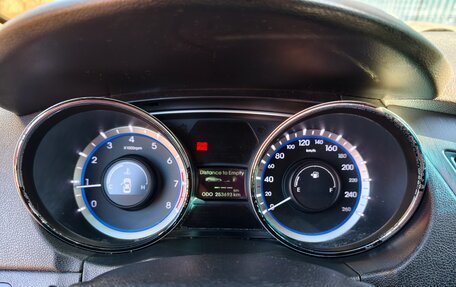 Hyundai Sonata VI, 2010 год, 930 000 рублей, 12 фотография