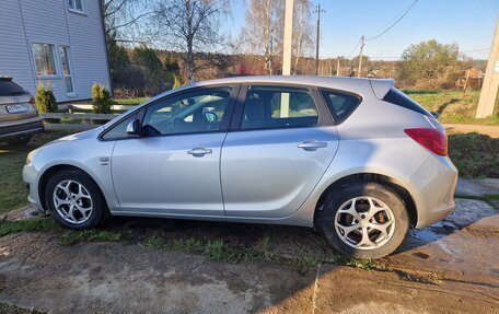 Opel Astra J, 2013 год, 760 000 рублей, 7 фотография