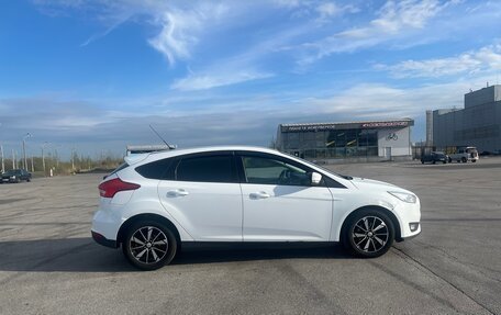 Ford Focus III, 2015 год, 950 000 рублей, 2 фотография