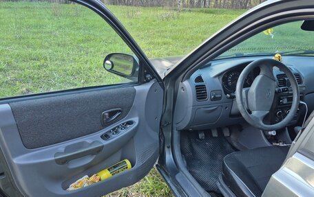 Hyundai Accent II, 2002 год, 200 000 рублей, 6 фотография