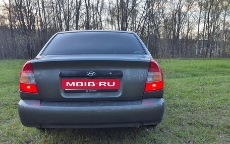 Hyundai Accent II, 2002 год, 200 000 рублей, 7 фотография