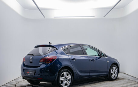 Opel Astra J, 2011 год, 730 000 рублей, 5 фотография