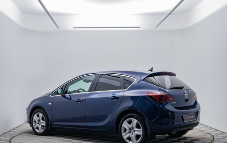 Opel Astra J, 2011 год, 730 000 рублей, 7 фотография