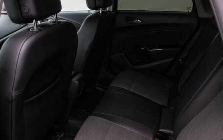 Opel Astra J, 2011 год, 730 000 рублей, 11 фотография