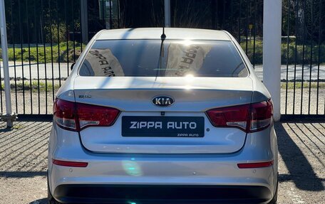 KIA Rio III рестайлинг, 2015 год, 999 000 рублей, 5 фотография
