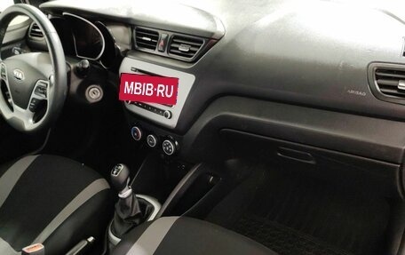 KIA Rio III рестайлинг, 2016 год, 1 045 000 рублей, 13 фотография