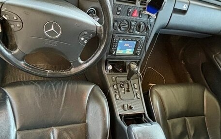 Mercedes-Benz E-Класс, 1999 год, 950 000 рублей, 8 фотография