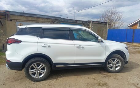 Geely Atlas, 2024 год, 1 700 000 рублей, 4 фотография